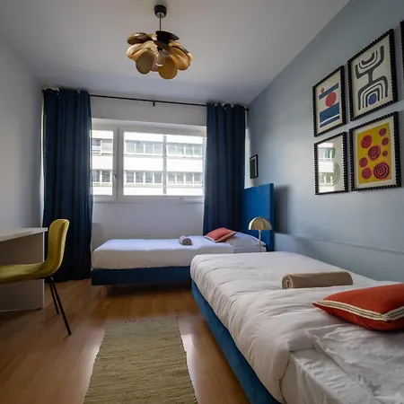 Renove Avec Style Au Coeur D'annecy *