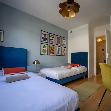 Renove Avec Style Au Coeur D'annecy *