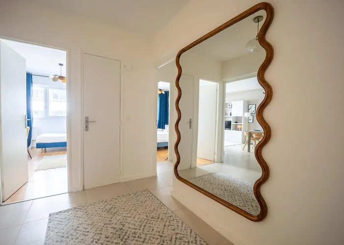 Renove Avec Style Au Coeur D'annecy *